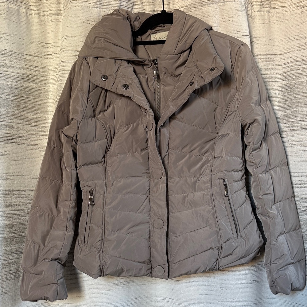 Alysi Women's Gray Puffer Jacket